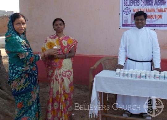 Believers Church Jasidih Diocese distributes vitamins