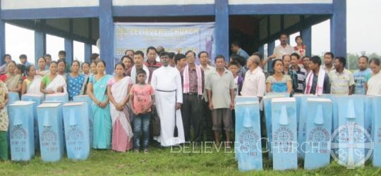 60 Families Receive BioSand Water Filters to Purify Contaminated Water