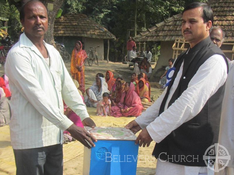 20 People Receive BioSand Water Filter in Diocese of Kolkata