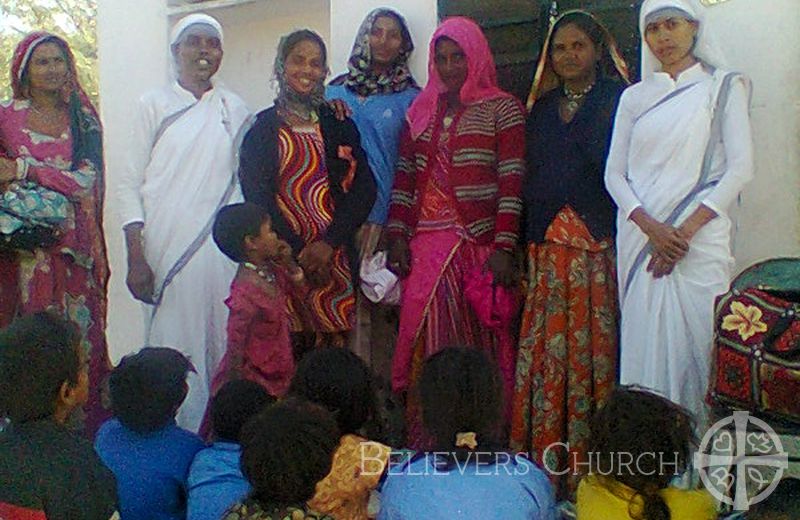 Sisters of Compassion Distribute Warm Clothes to Slum Dwellers in Diocese of Udaipur