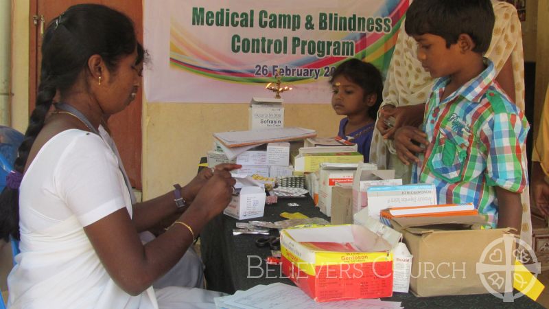 Gypsies Benefit from Free Medical Camp Held in Diocese of Chennai 