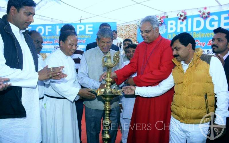 Chief Minister Inaugurates Winter Aid Distribution Drive in Diocese of Dehradun